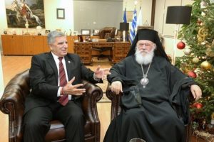 Σύμφωνο συνεργασίας για την ανάπτυξη κοινών δράσεων για τη στήριξη όλων των συνανθρώπων μας που έχουν ανάγκη υπογράψαμε ο Περιφερειάρχης Αττικής και η Αρχιεπισκοπή Αθηνών