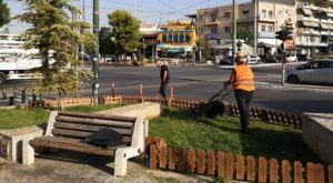 Νέα Φιλαδέλφεια Νέα Χαλκηδόνα: Απολύμανση και καλλωπισμός του πρασίνου στην κεντρική πλατεία πόλης