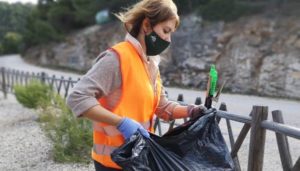 «Η Περιπατητική Ομάδα Υμηττού και η Ελληνική Ένωση Ορεινής Ποδηλασίας και ο ΣΠΑΥ καθάρισαν το δάσος της Καισαριανής»