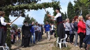 9. «Του μαύρου νιου τ’ αλώνι» στη Χαλκιδική