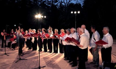 Χαλάνδρι: Υπέροχη μουσική συνάντηση στο Χορωδιακό Φεστιβάλ Τρίτης Ηλικίας του Δήμου