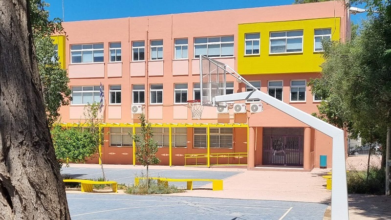 Χαλάνδρι: Σχολική αυλή που σχεδίασαν οι μαθητές, δημιούργησε ο Δήμος