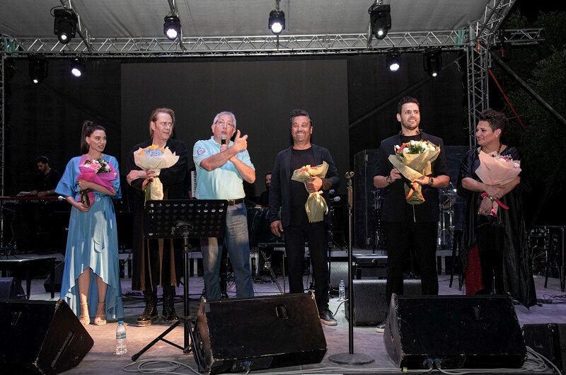 Μαρούσι : «Φεστιβάλ του Δήμου Αμαρουσίου» Μαγική βραδιά για χιλιάδες θεατές με τους κορυφαίους δημιουργούς Στέφανο Κορκολή και Γιώργο Θεοφάνους