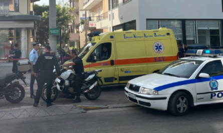 Ψυχικό: Άγνωστο άτομο που επέβαινε σε δίκυκλο πυροβόλησε και σκότωσε άνδρα μέσα σε αυτοκίνητο