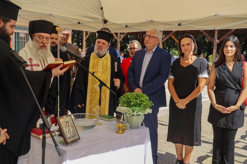 Μαρούσι : Δήμαρχος στους αγιασμούς των σχολείων για τη νέα σχολική χρονιά