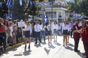 Μαρούσι: Το Μαρούσι σημαιοστολισμένο τίμησε με ιδιαίτερη λαμπρότητα τους ήρωες του Έπους του ’40 στην Εθνική Επέτειο της 28ης Οκτωβρίου